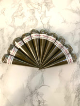 Afbeelding in Gallery-weergave laden, Natural henna cones - LARGE (10x30g)
